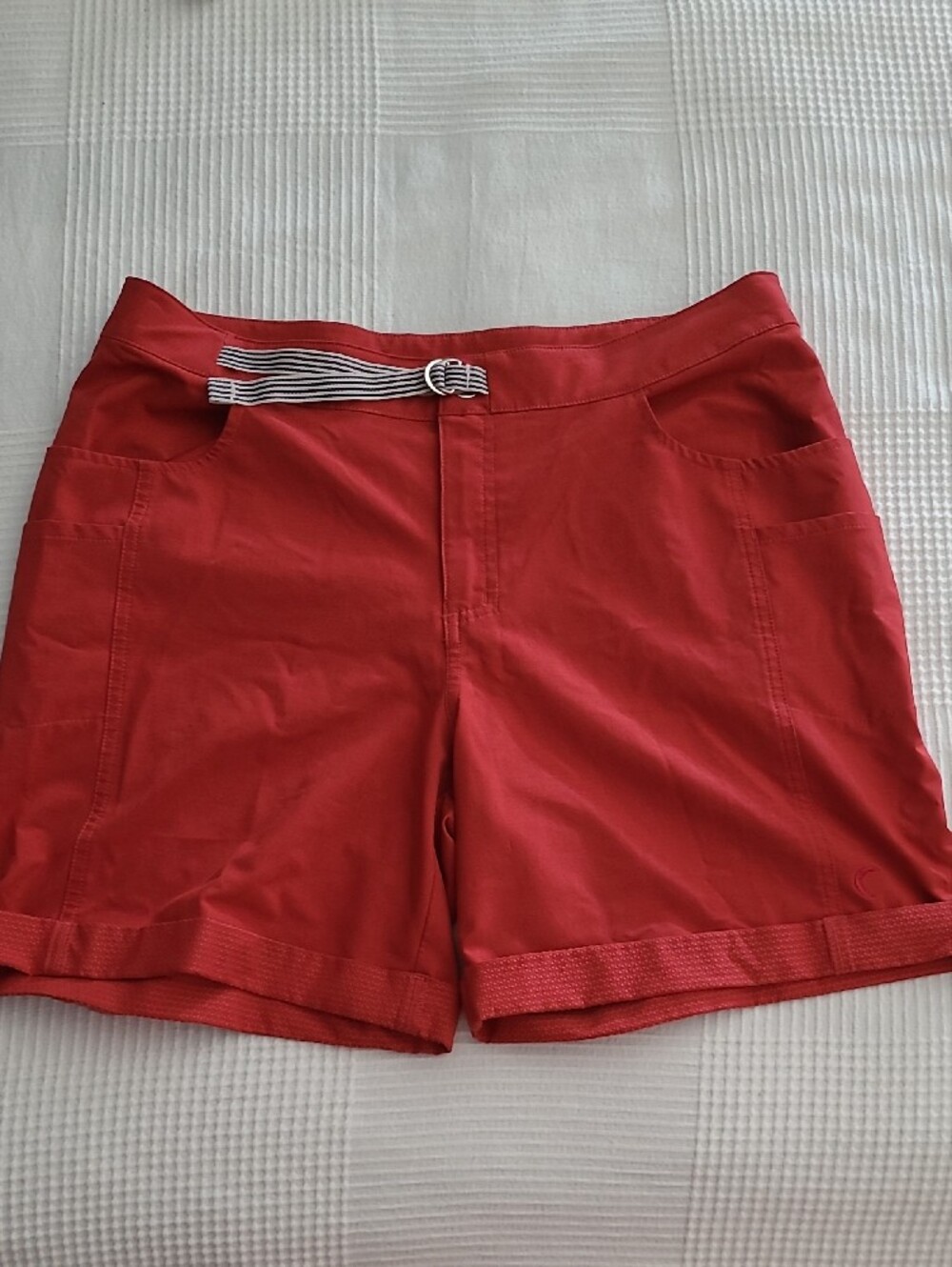 015 - Zyia Active Women's Burnt Orange Belted Bermuda Shorts Size L - Like New